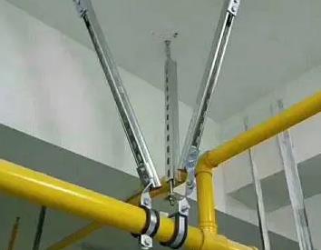 闸阀支撑架的质量要求。价格决定了太康抗震支撑框架的质量。